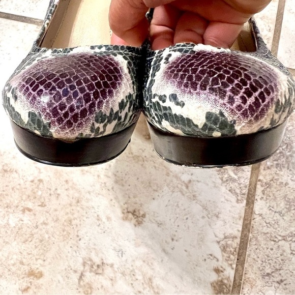 Calvin Klein Snakeskin Platform Heels Purple green gray Size 7.5 - Picture 5 of 11